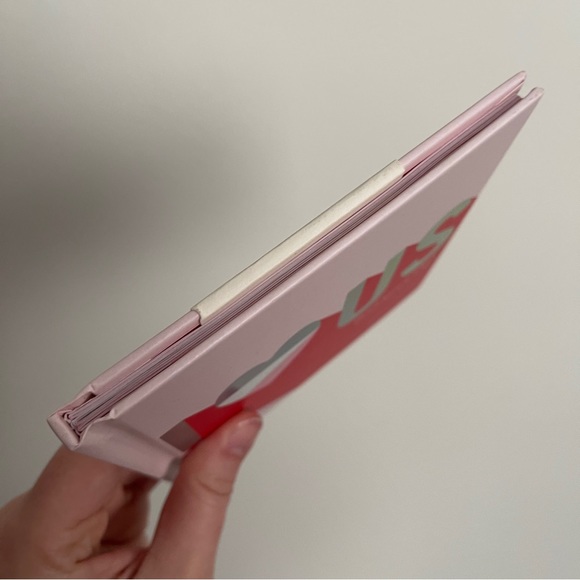 ⭐️3/$25⭐️ NWT “I 🩷 US” Fill-In Memory Book - Picture 4 of 6
